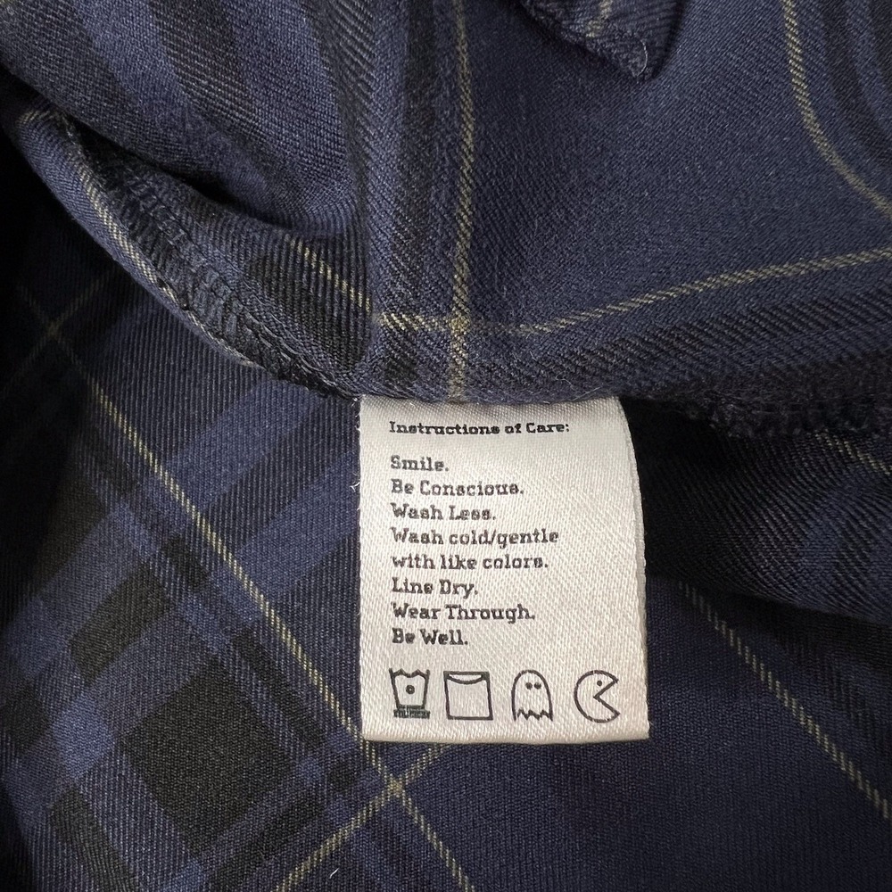 Flylow Long Sleeve Snap Flannel Shirt Mens Size Medium Blue Plaid - Picture 7 of 15
